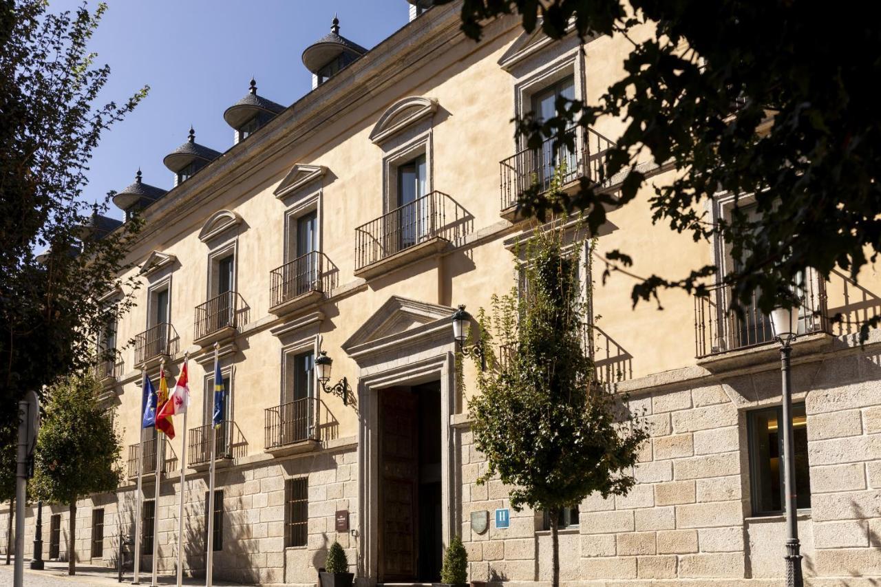 Parador De La Granja San Ildefonso Eksteriør billede